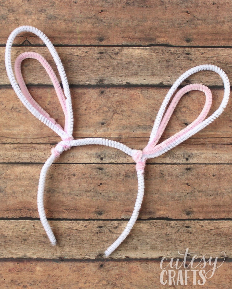 Kids Easter Craft - Pipe Cleaner Bunny Ears - Cutesy Crafts